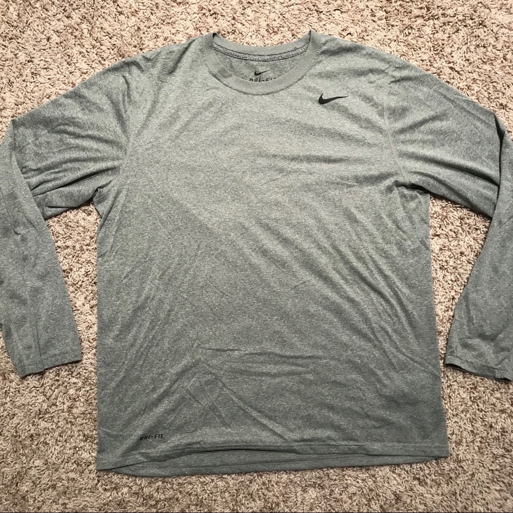 Men’s Nike Tee